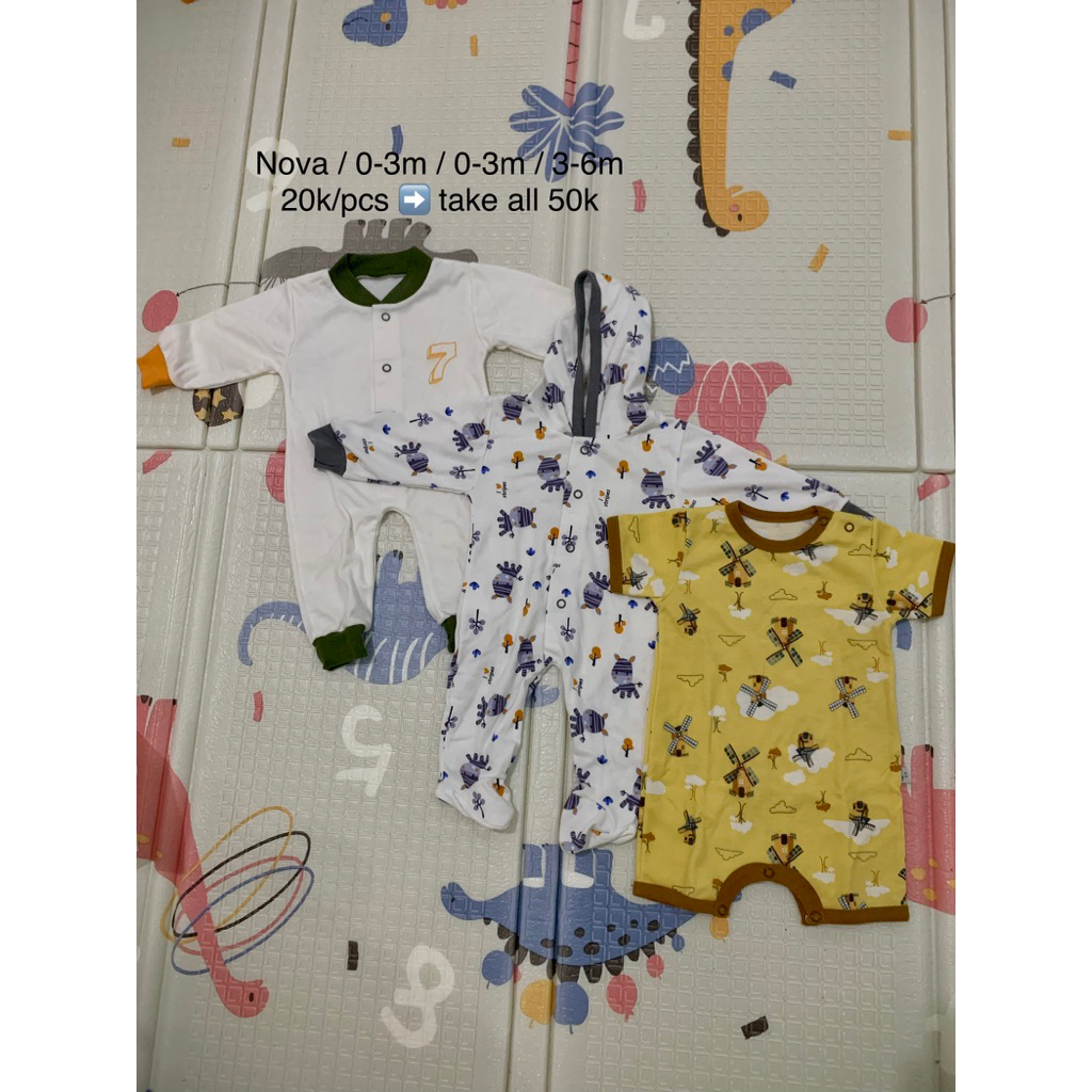 Nova - Playsuit baby