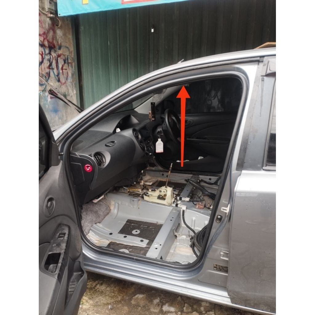 4 KARET PEREDAM SUARA BODY PINTU MOBIL TOYOTA ETIOS VALCO