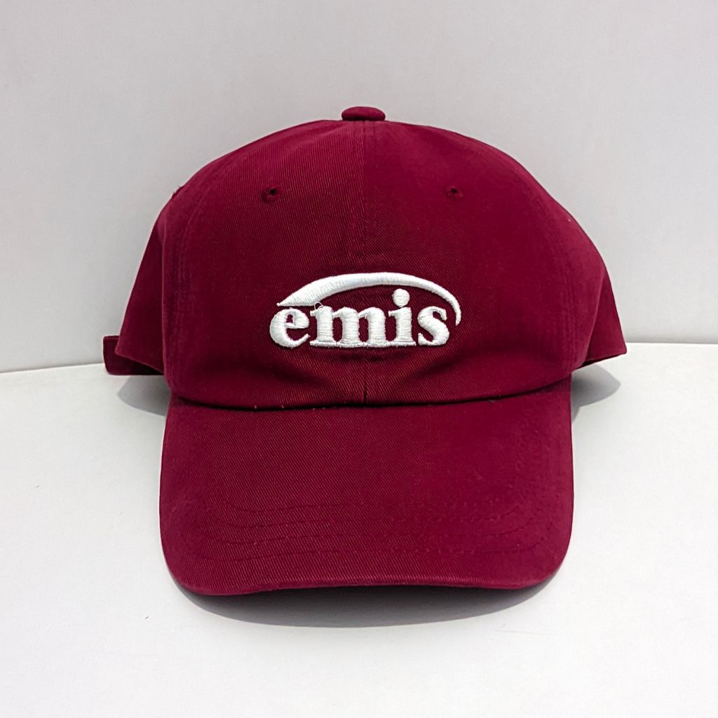 Topi emis Burgundy