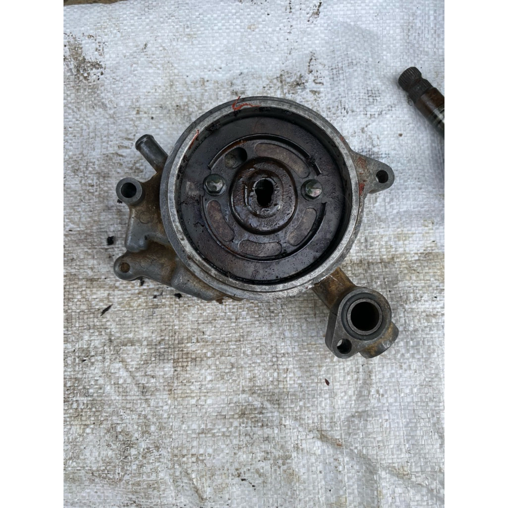 water pump vixion lama 3C1 original