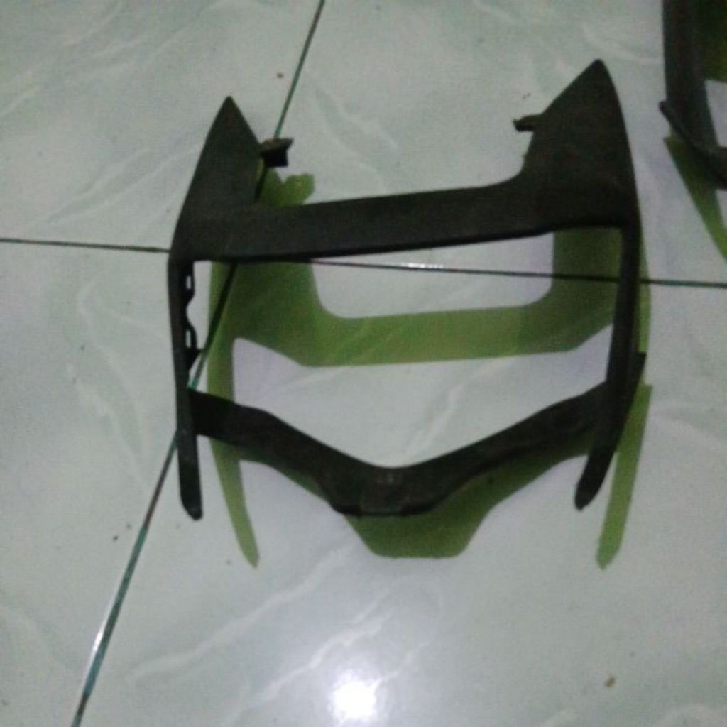 Cover Lampu Belakang Supra GTR 150 Original