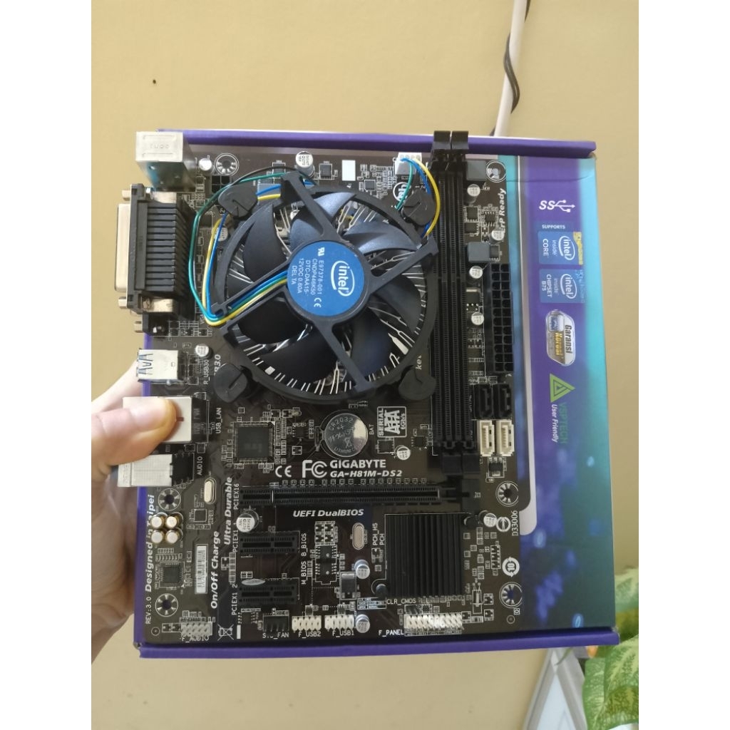 mobo Gigabyte H81m Gen4 procesor CORE i5 4460s