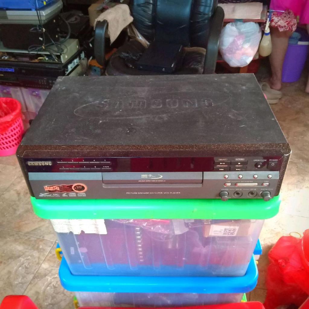 DVD VCD CD player Samsung picture-enhanced super VCD player Z58Fg mic normal siap kirim