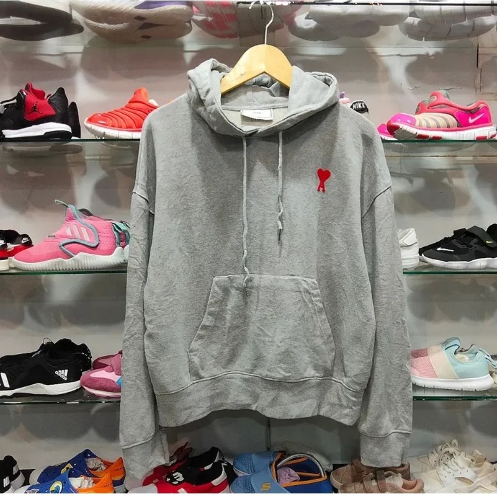 AMI ALEXANDERE MATTIUSSI PULL OVER HOODIE