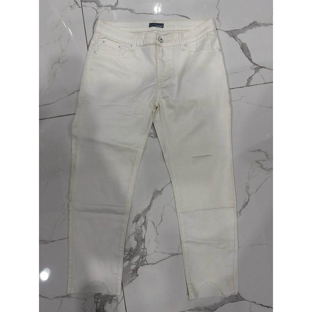 Preloved celana jeans putih wanita