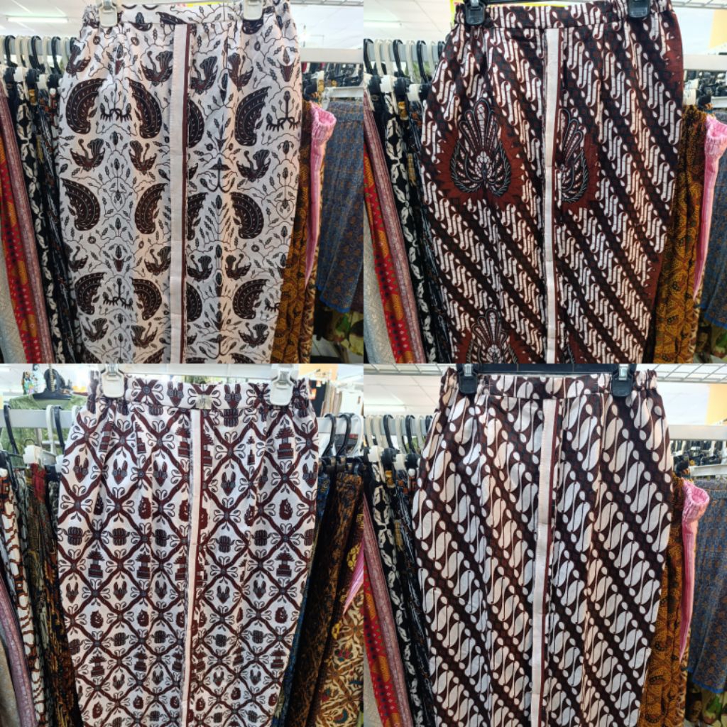 Rok Wiru Batik Instan. Rok Wiron Batik Sogan. Rok Wiru Sogan. Rok Batik Tradisional. Rok Wiru Jarik 
