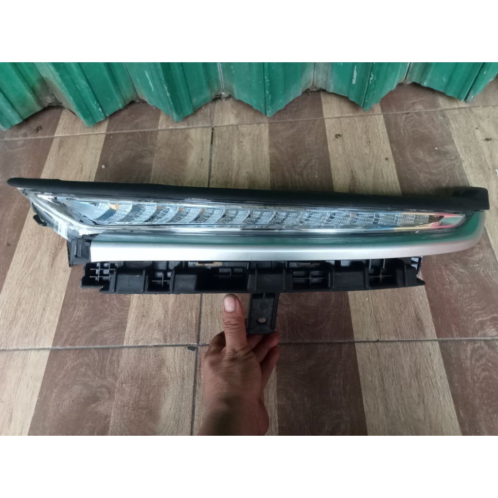 Lampu DRL wuling Almaz/Lampu Sen DRL wuling Almaz tahun 2019,2020,2021(Bagian sbelah kiri)
