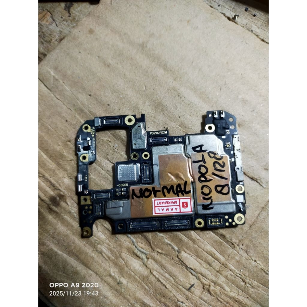 MESIN VIVO V21 4G RAM 8/128 NORMAL JAYA