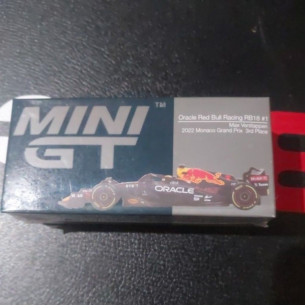 Mini GT Oracle Red Bull Racing MGT 550 Max Verstappen