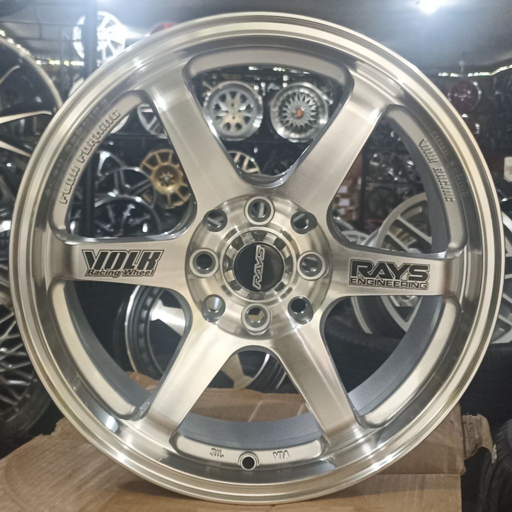 Velg RAYS TE37 R16 Double PCD 4 x 100 / 114 - New Import (BERGARANSI)