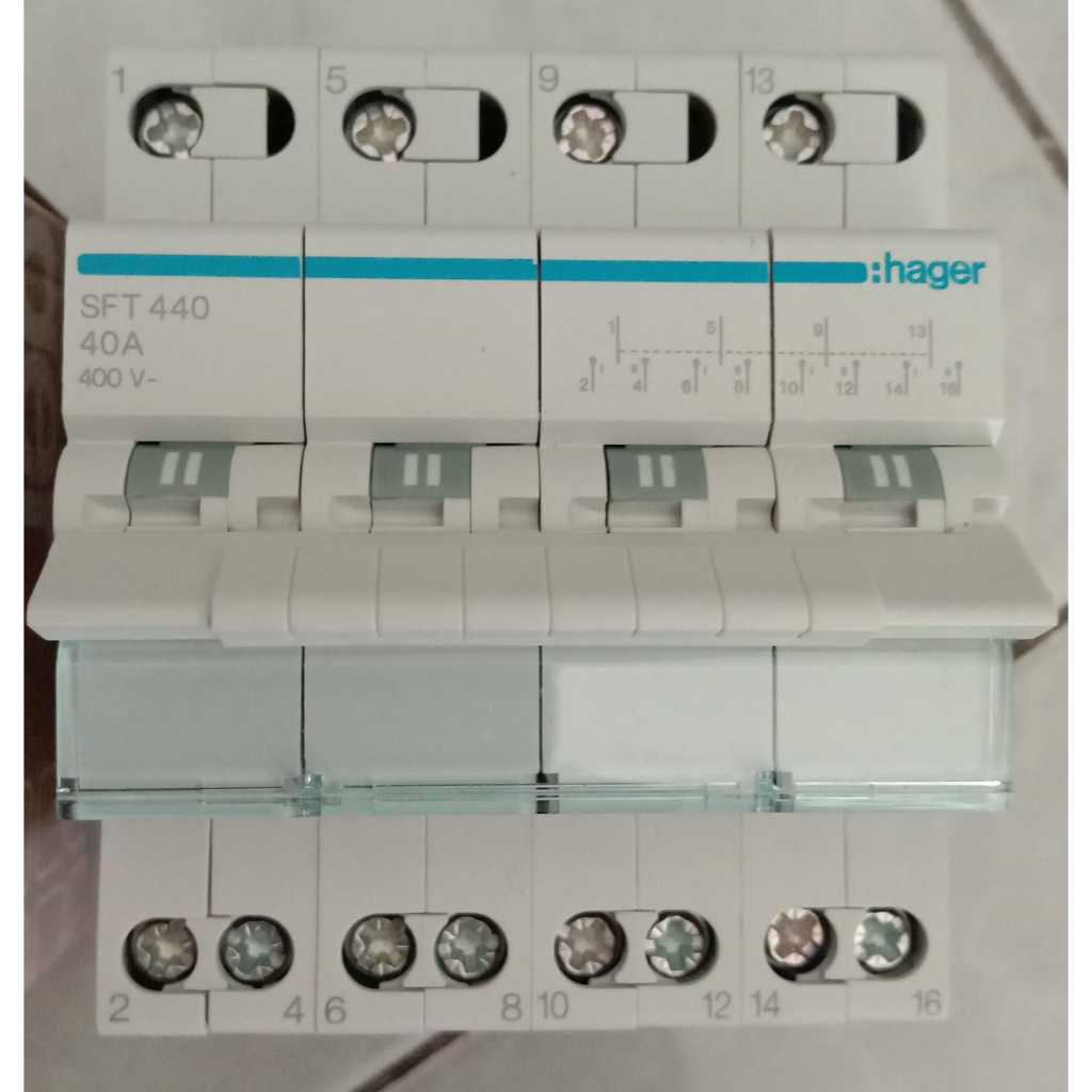 HAGER MCB COS CHANGE OVER SWITCH SFT-440 4P 40A