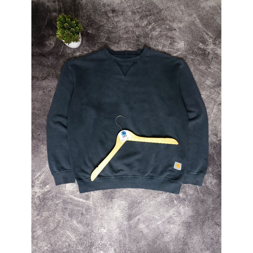 Crewneck Carhartt Basic Logo Black Size M Fit L XL Second Full Tag