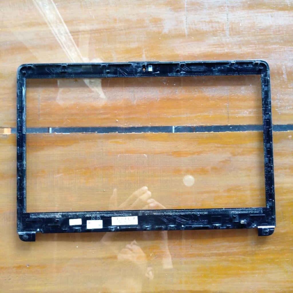 casing frame laptop hp 240 g7