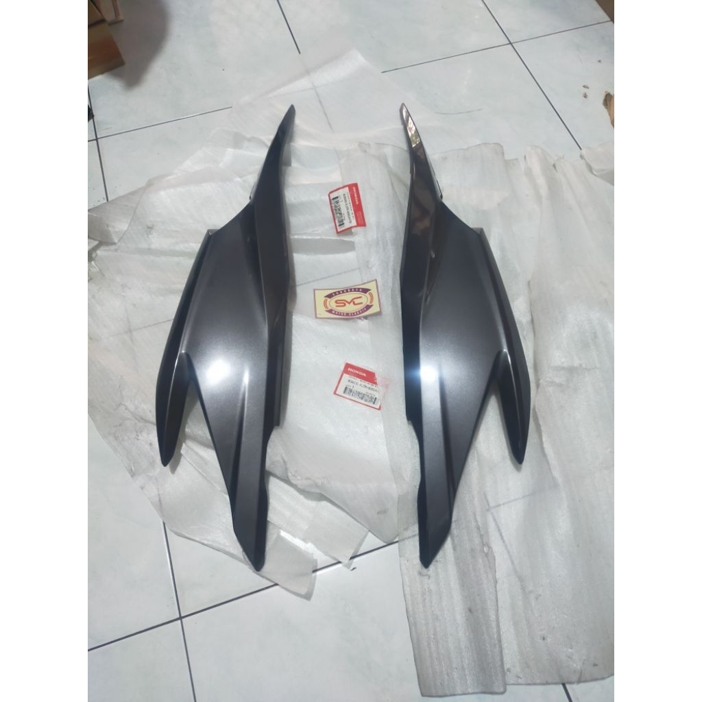 AHM 83600/63500-KZR-600AFB cover body kanan kiri Vario 125 OLD lama abu abu
