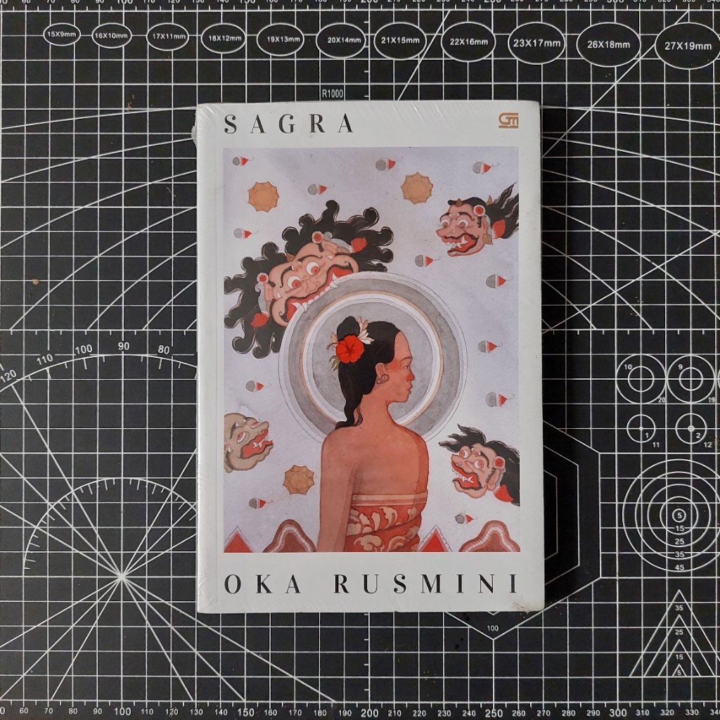 (Original, Segel) Novel Sagra - Oka Rusmini
