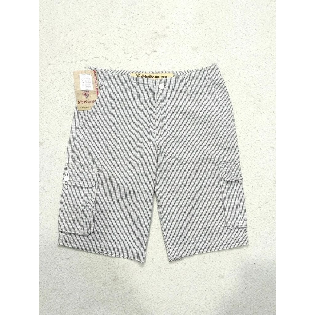 CELANA PENDEK D'BRITANO