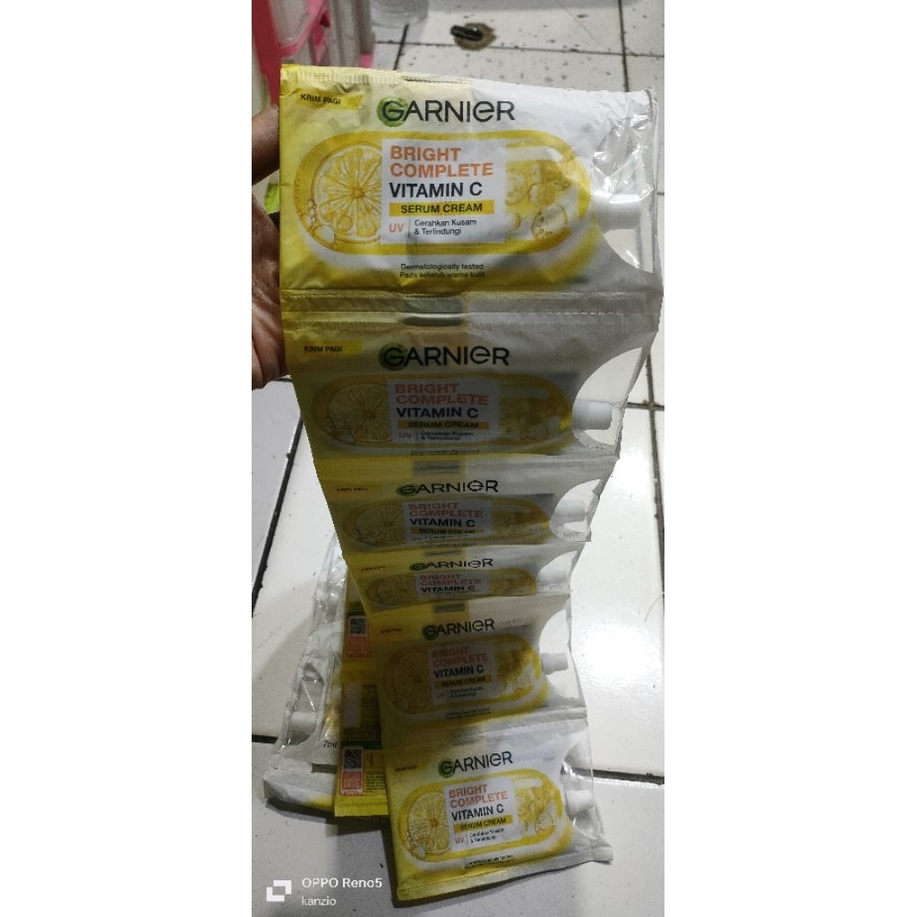 garnier bright complete serum cream 1 renteng (12 sachet)
