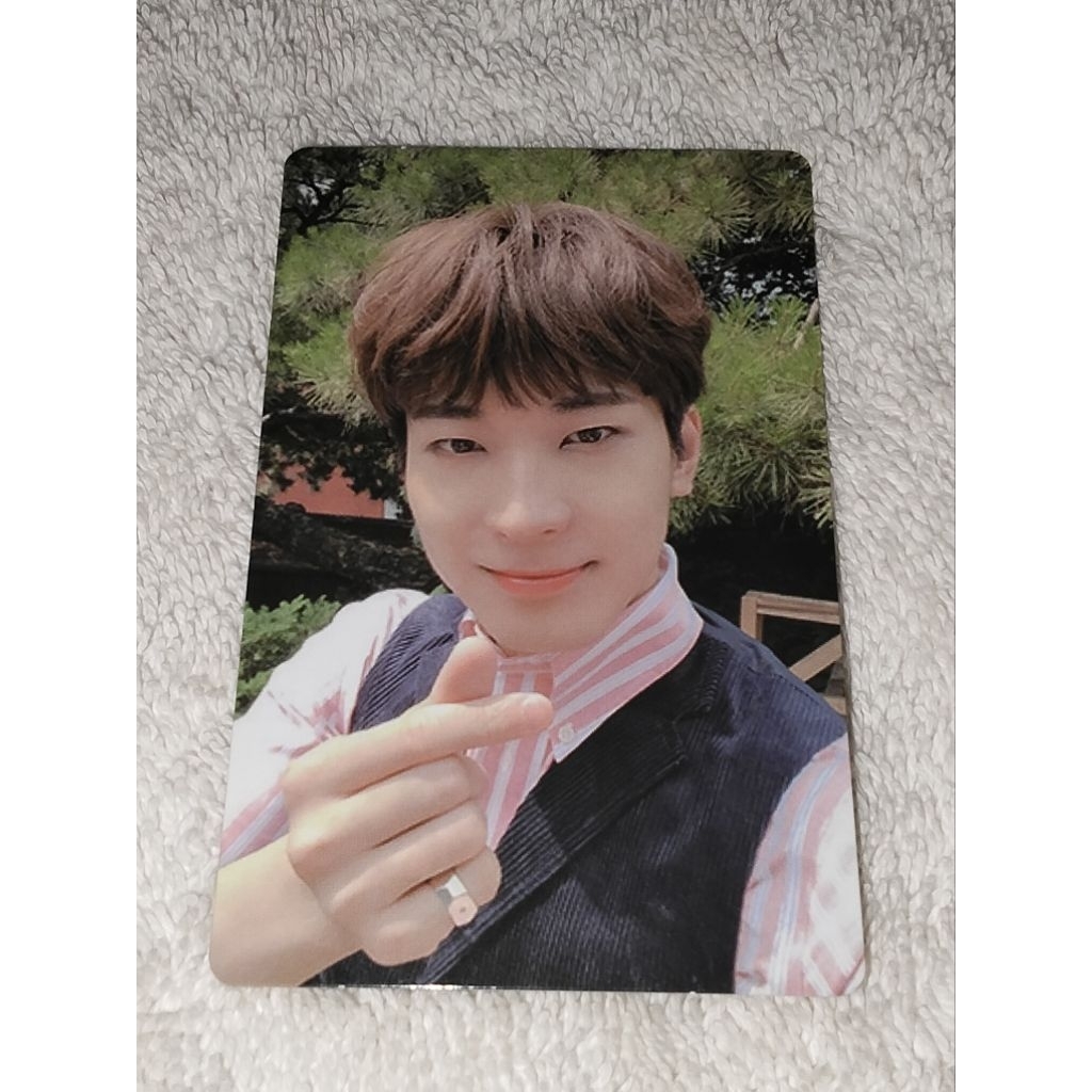 Official Photocard Wonwoo Seventeen An Ode The Poet Version
