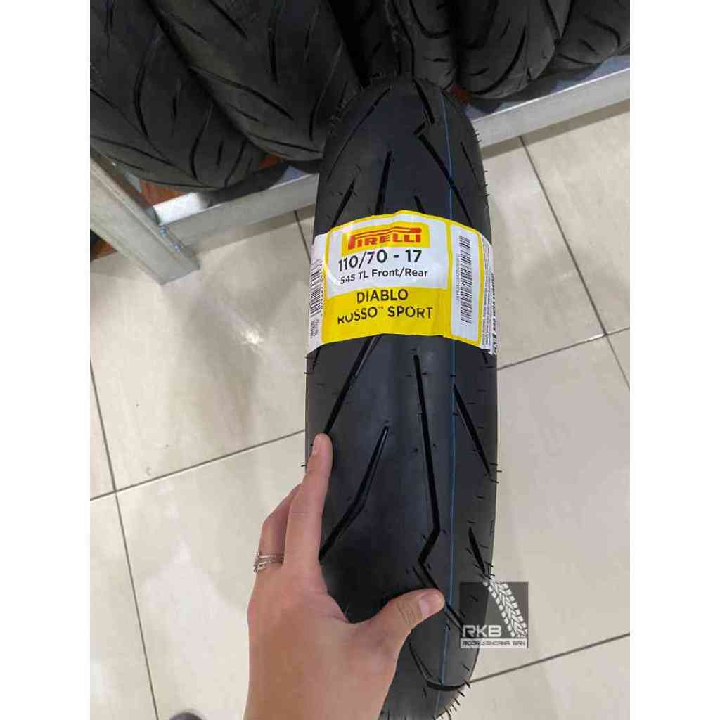 110/70 R17 Ban Motor Pirelli Diablo Rosso Sport