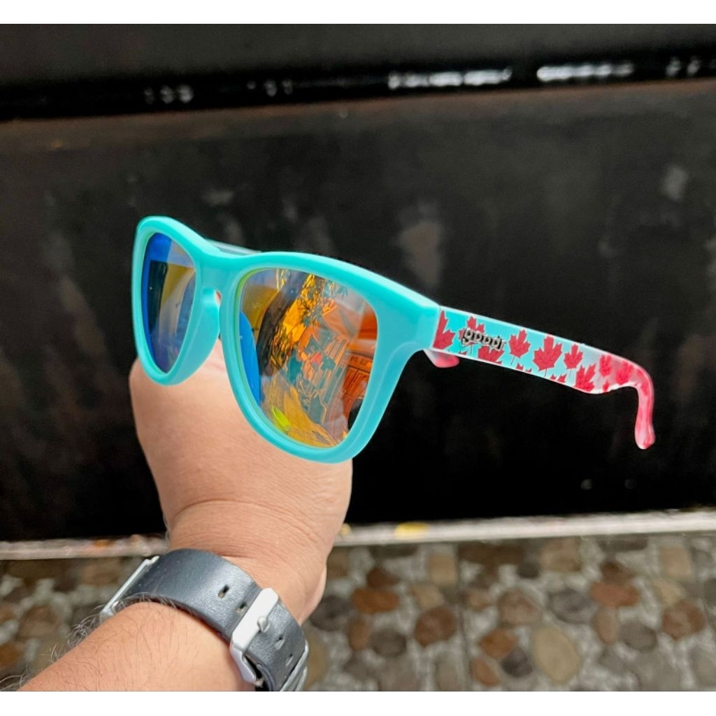 Kacamata Goodr Running