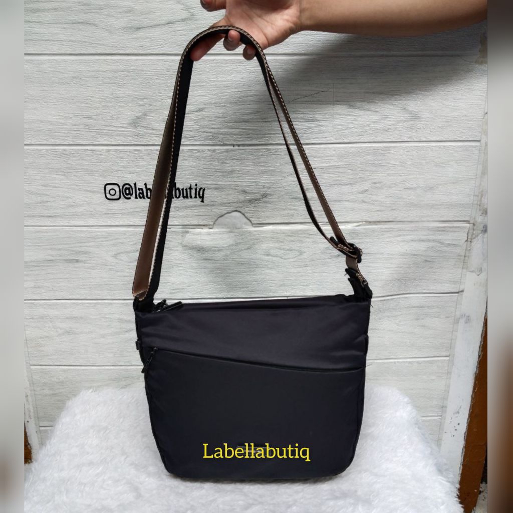 Hedgren Tas Selempang Wanita Sling Bag PL