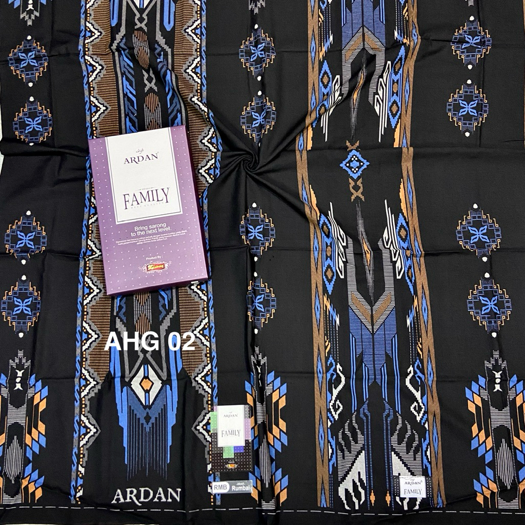 Sarung Ardan family hitam putih gold silver