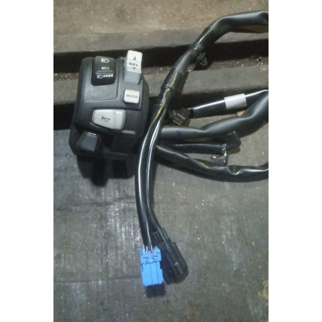 holder kiri crf 1000 original copotan