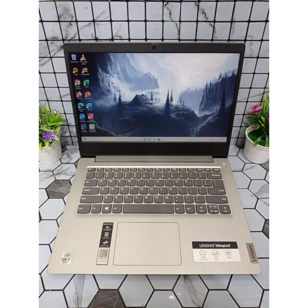 Laptop Lenovo Ideapad Slim 3 14IML05 Intel Core i3 - 10110U RAM 4GB NVME 256GB