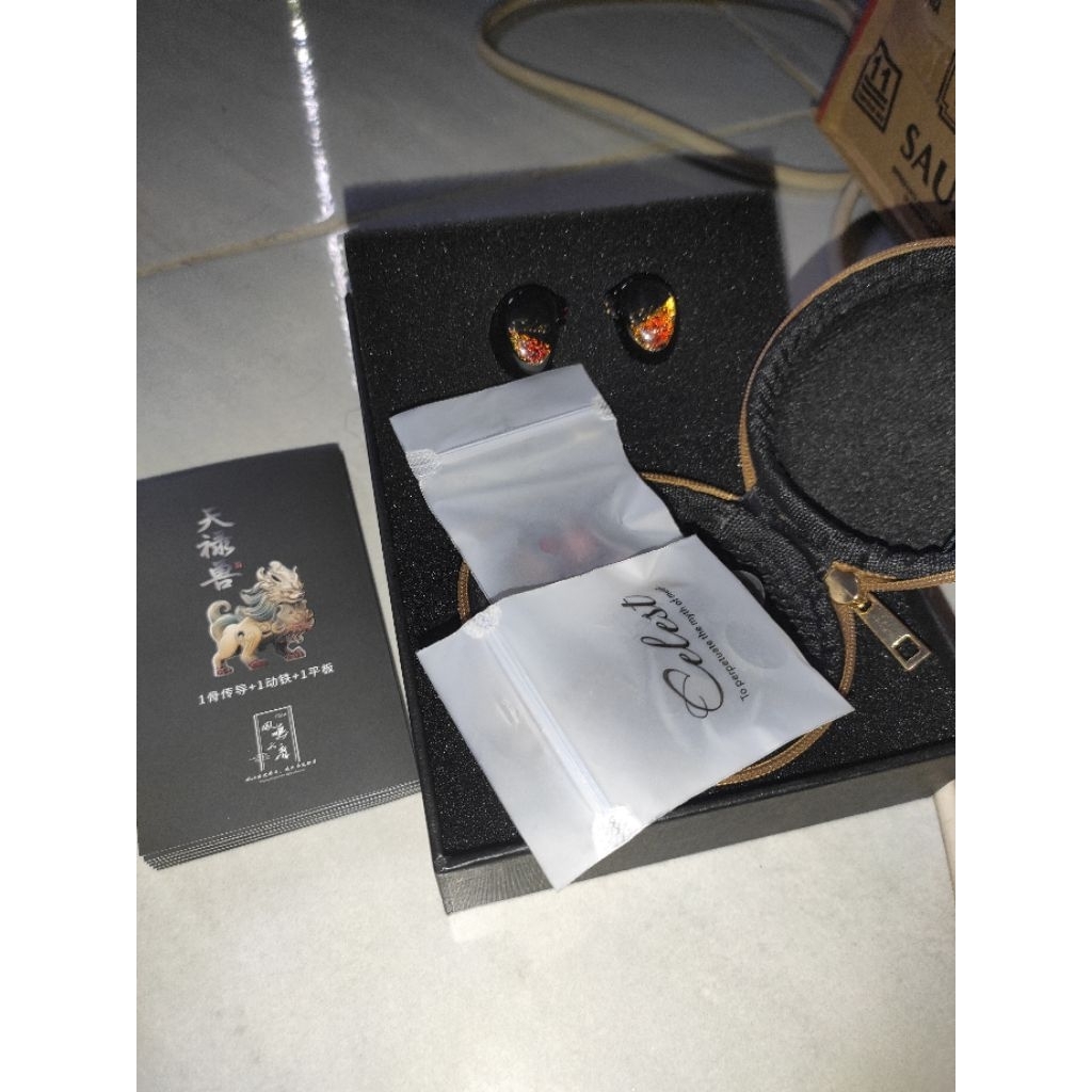 kinera celest plutus