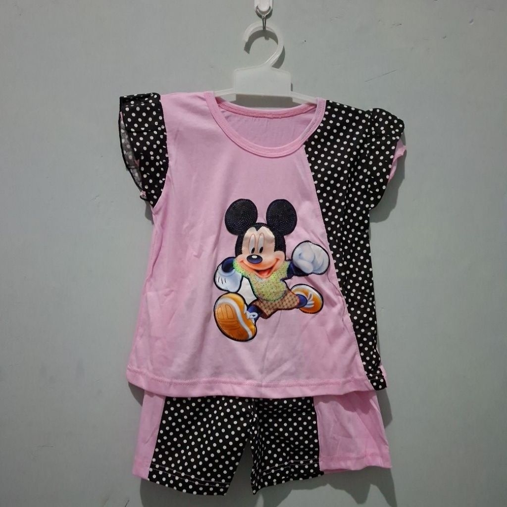 sale setelan anak new with tag