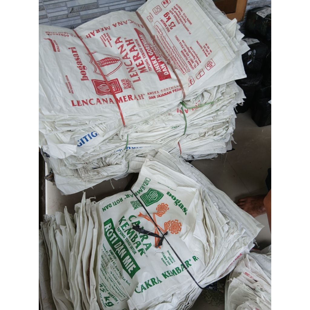 10 lembar sak tepung 25kg karung bekas tepung
