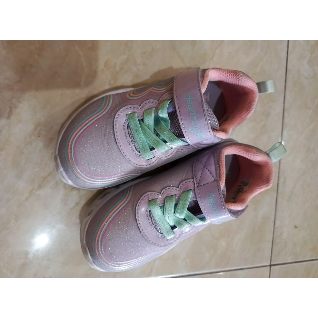 Preloved Skechers Anak Perempuan
