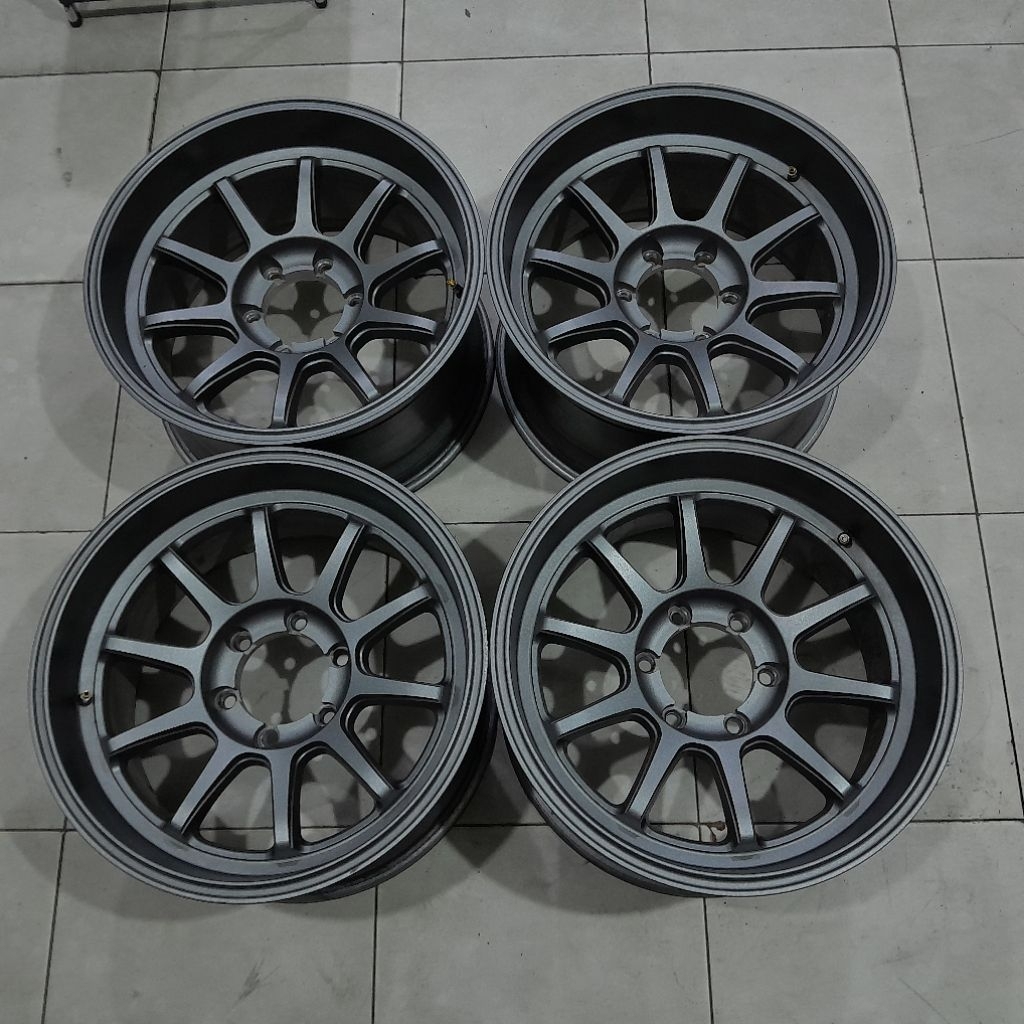velg mobil hsr toboali ring 18 untuk mobil pajero triton fortuner dan hilux velg mobil second ring 1