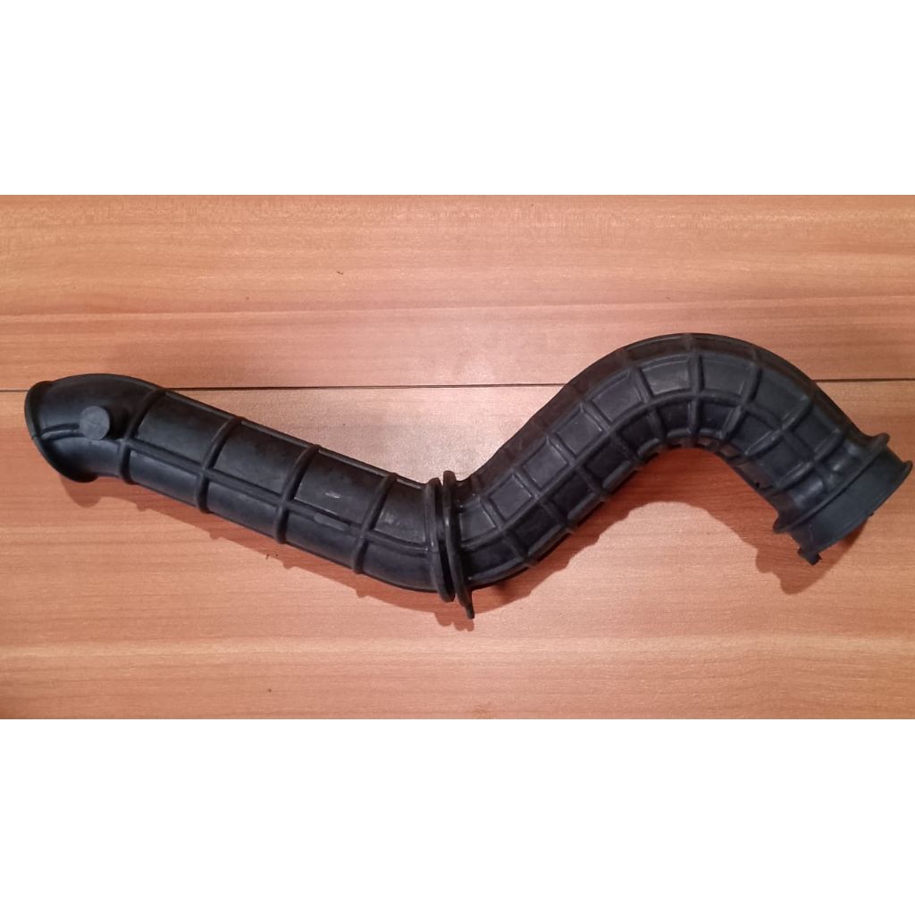 selang pipa filter udara vario 125 150