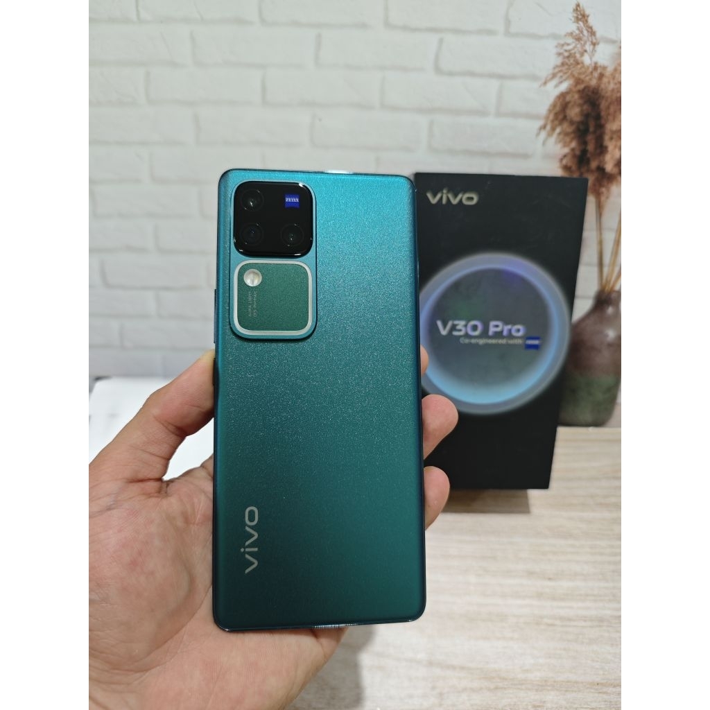 Vivo v30 pro 5g 12/512gb second original