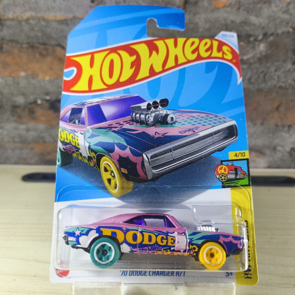Hot Wheels '70 Dodge Charger RT - Reguler Card