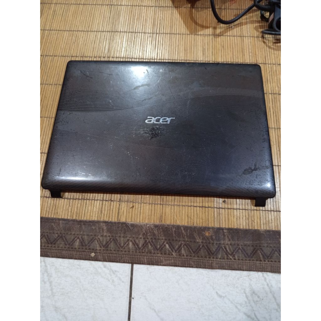 Casing LCD (Frame+Cover) Acer 4750 4752