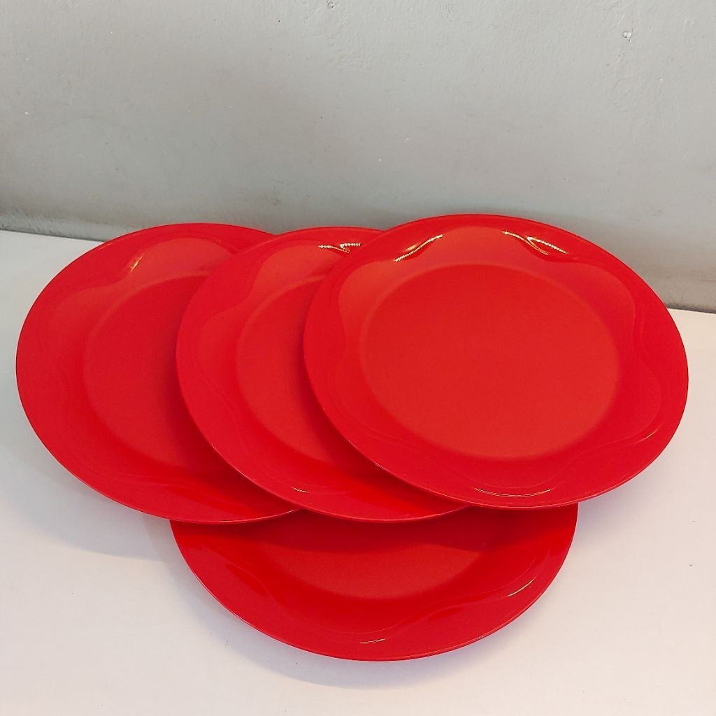 Tupperware dessert plate set isi 4 pcs diameter 20cm piring makan piring penyajian kue