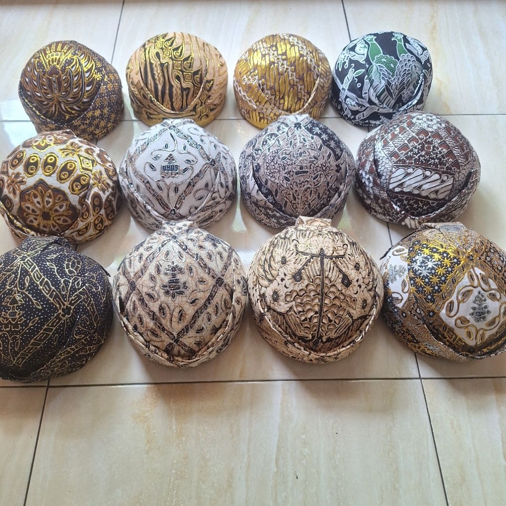 Blangkon pengantin solo dan sunda