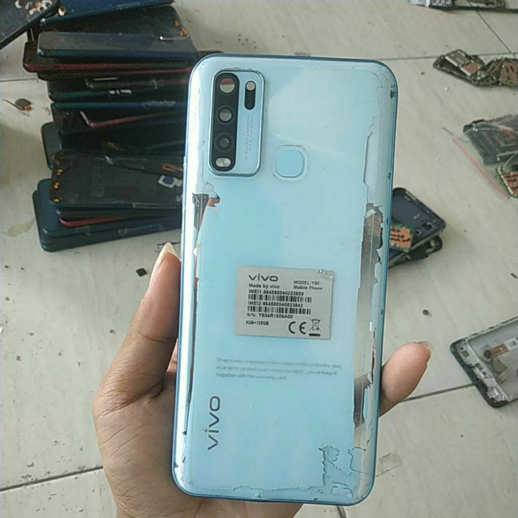 backdoor bekas kw Vivo y50,tombol lengkap minus cat mengelupas