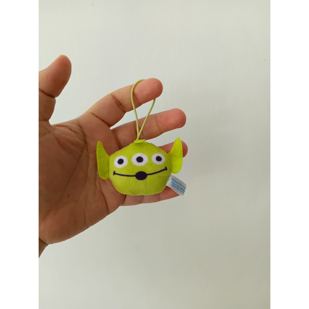 toy story alien toy story alien mata tiga disney toy story disney alien boneka alien