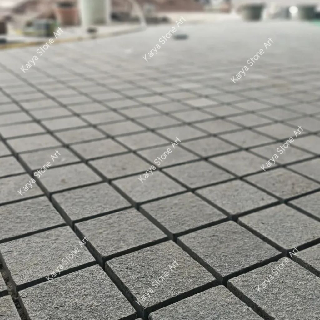 Coble Stone Andesit Bakar 10x10 | Batu Andesit Bakar | Batu Granit Bakar