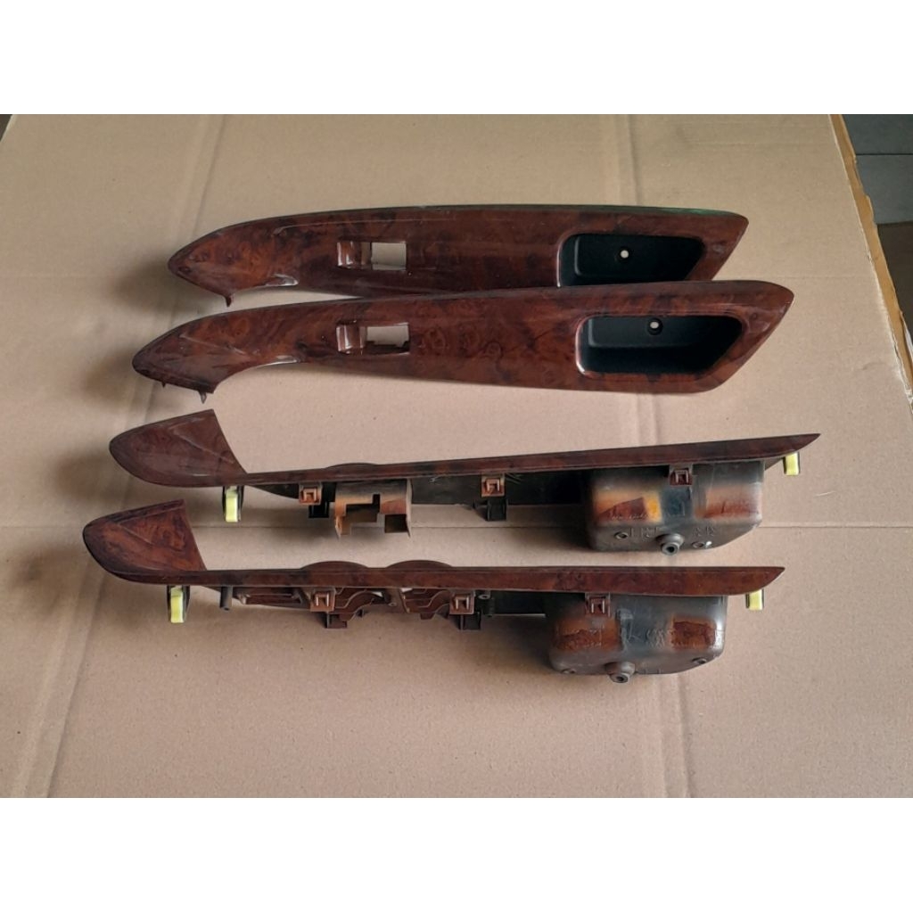 PANEL WOOD INNOVA 2005 SAMPAI 2015 ORIGINAL