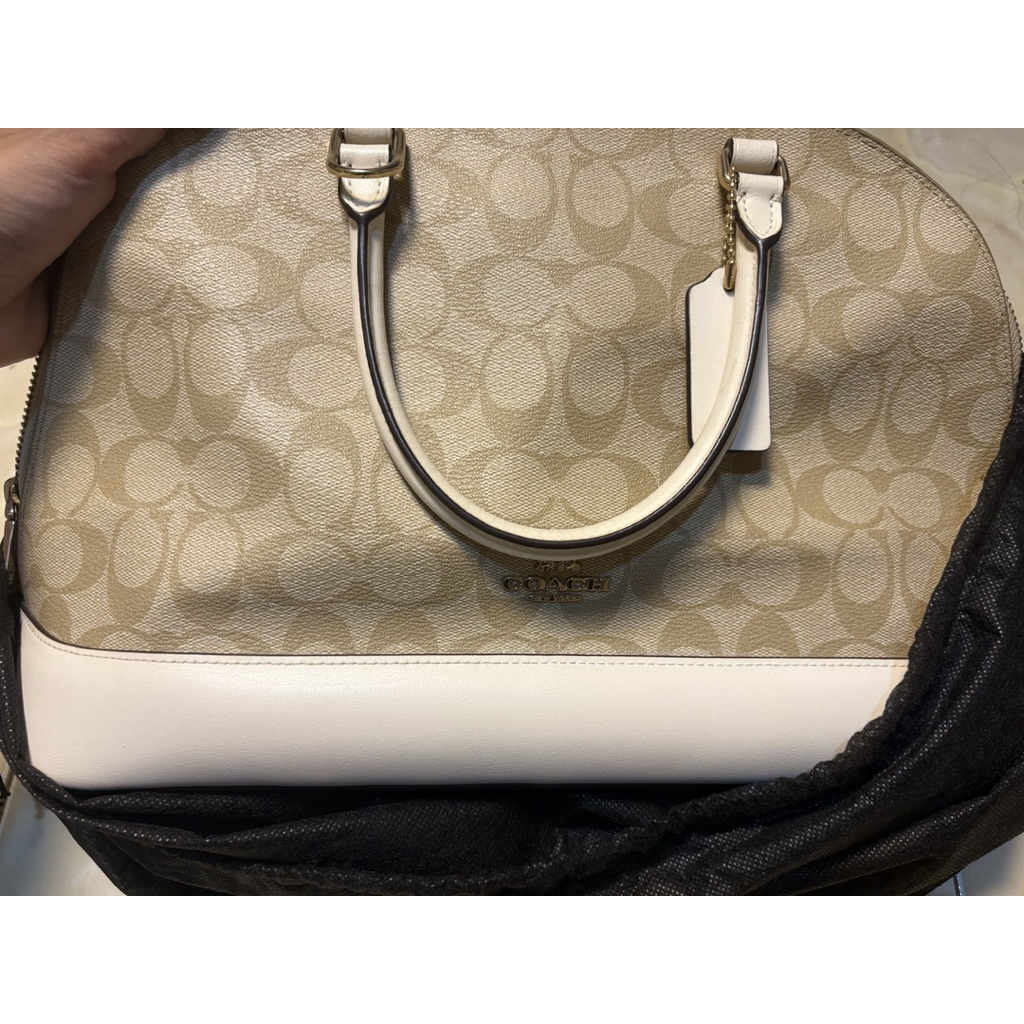 Coach Sierra Authentic Preloved