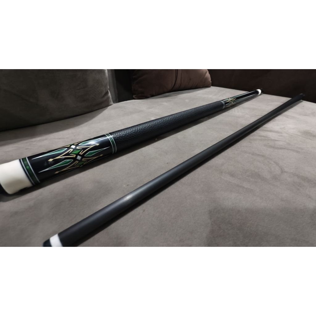 HC Cue Carbon Stick Billiard second