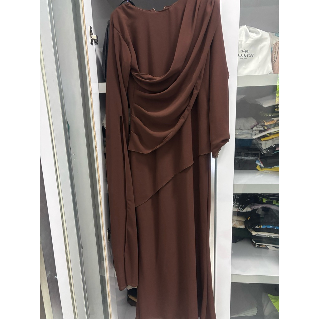 dress Mahogany