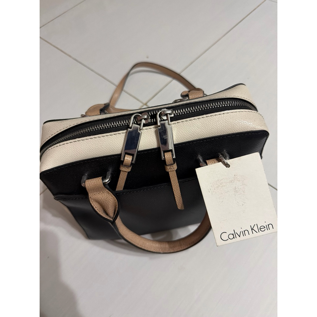 Preloved Calvin klein Bag