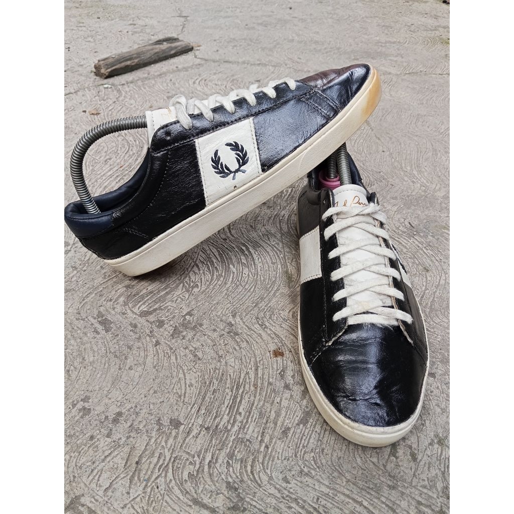 sepatu sneakers Fred Perry Spencer sz 41 42 kulit