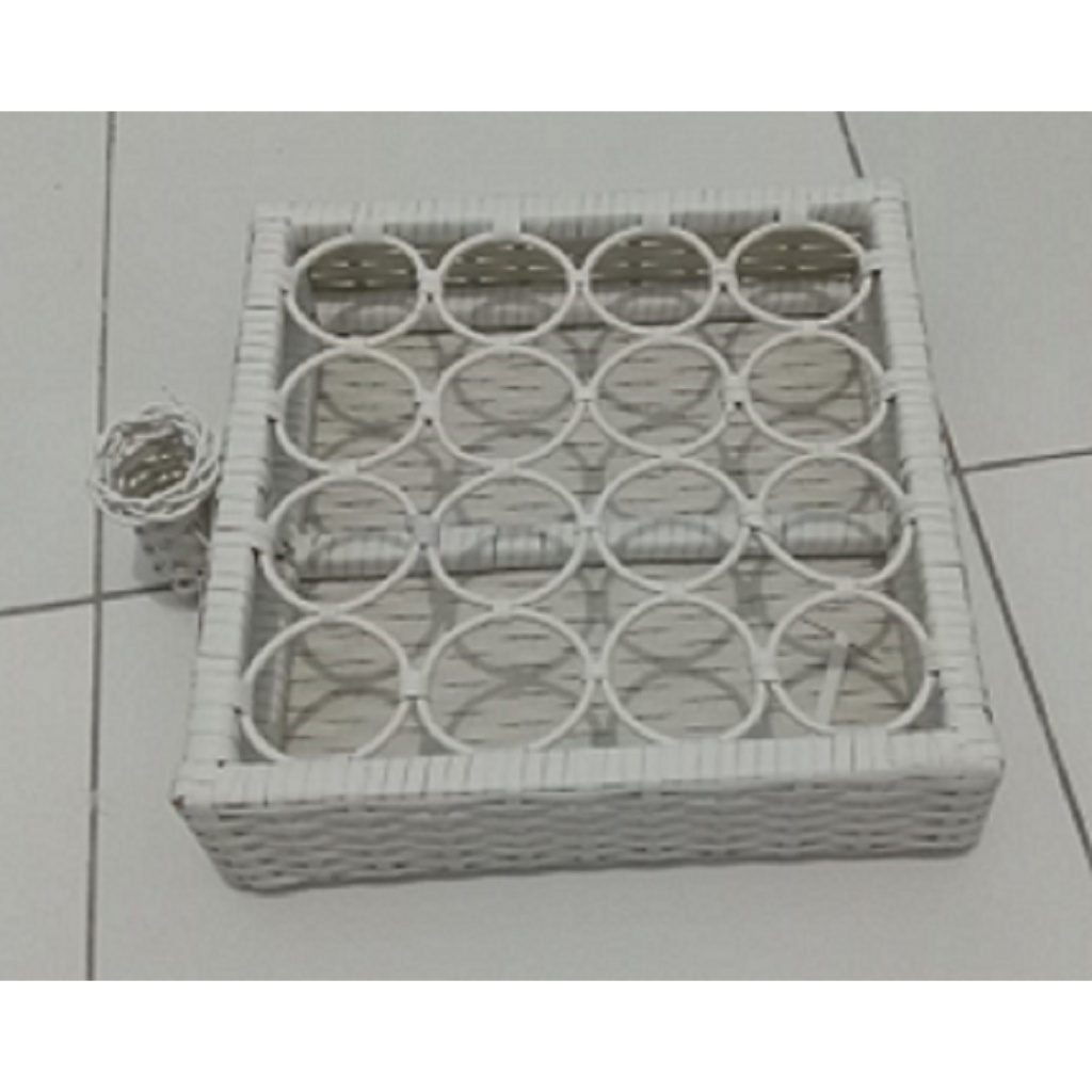 (PACKING KARDUS) keranjang air mineral rotan sintetis/tempat aqua isi 16 rotan/wadah aqua gelas aest