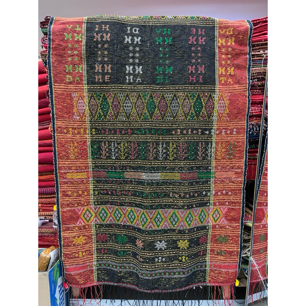 Ulos Sadum Hitam Ulos Sadum antik Ulos Sadum besar